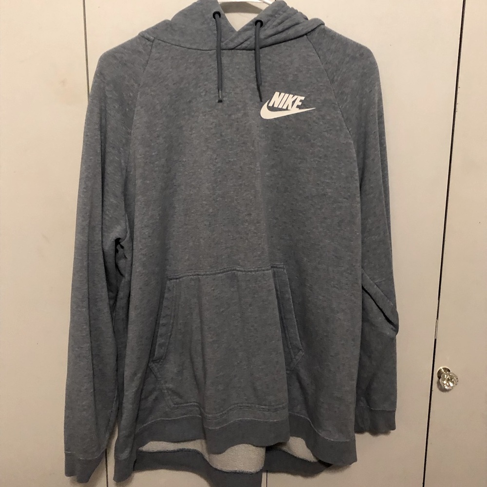 Nike hoodie worn once!!!!